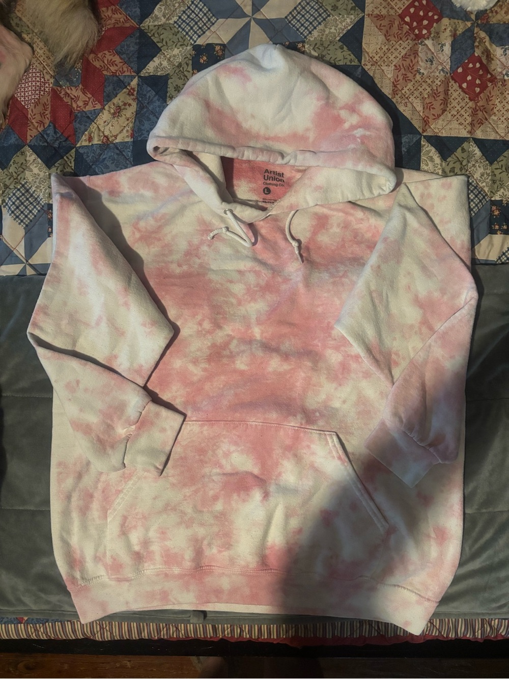 Artist Union Clothing Co. Pink & White Tie-Dye Hoodie